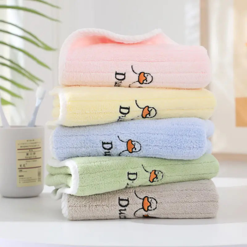 1Pc Cute Hand Towels Bathroom Towel with Hanging Loop Microfiber Coral Fleece Absorbent for Kitchen Bathroom Bathing Accessories
